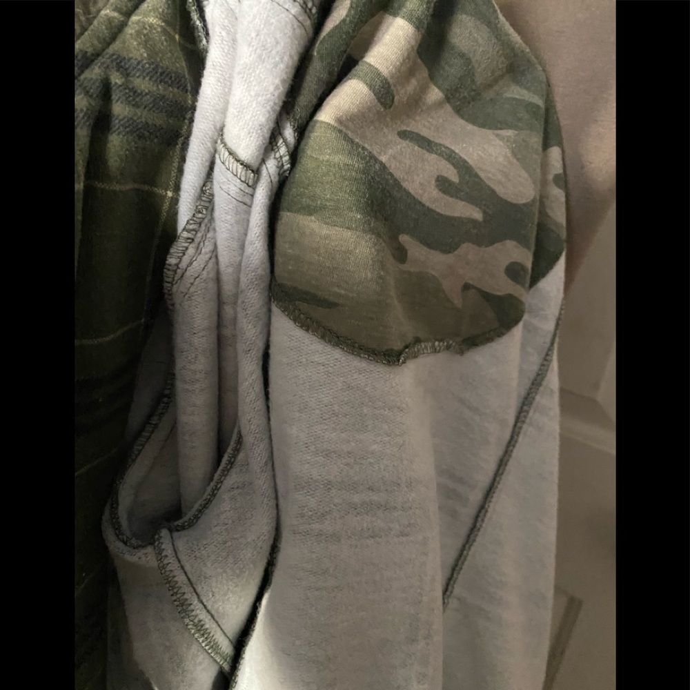 Jacket - Picture 5 of 8